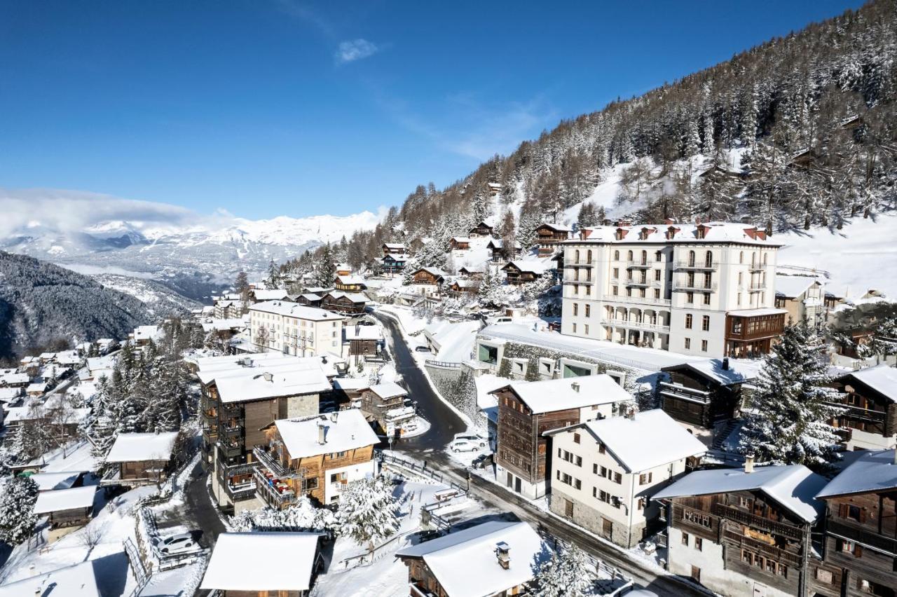Grand Hotel Du Cervin - Auberge De Jeunesse Et Spa เซนต์-ลุค ภายนอก รูปภาพ