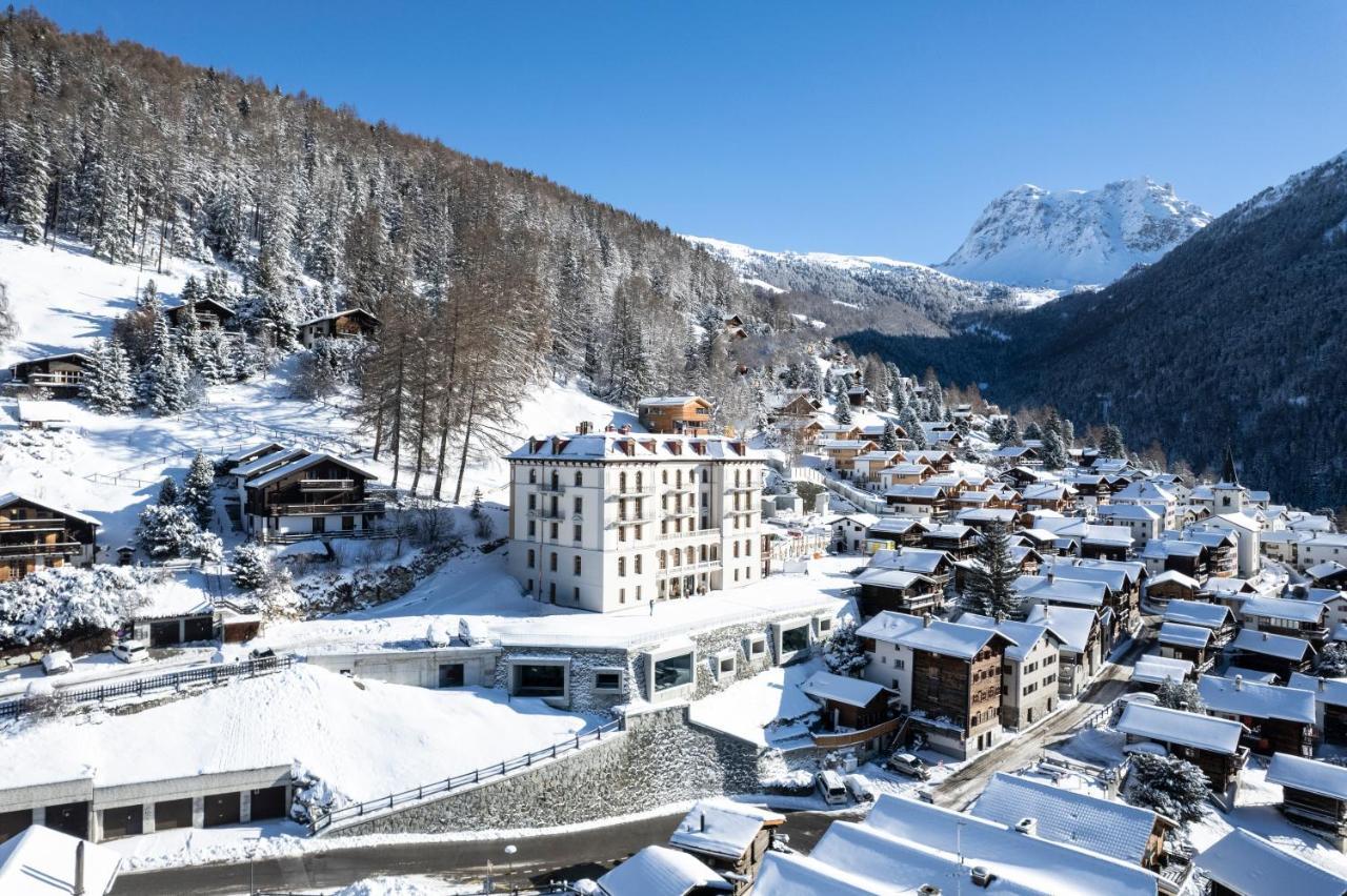 Grand Hotel Du Cervin - Auberge De Jeunesse Et Spa เซนต์-ลุค ภายนอก รูปภาพ